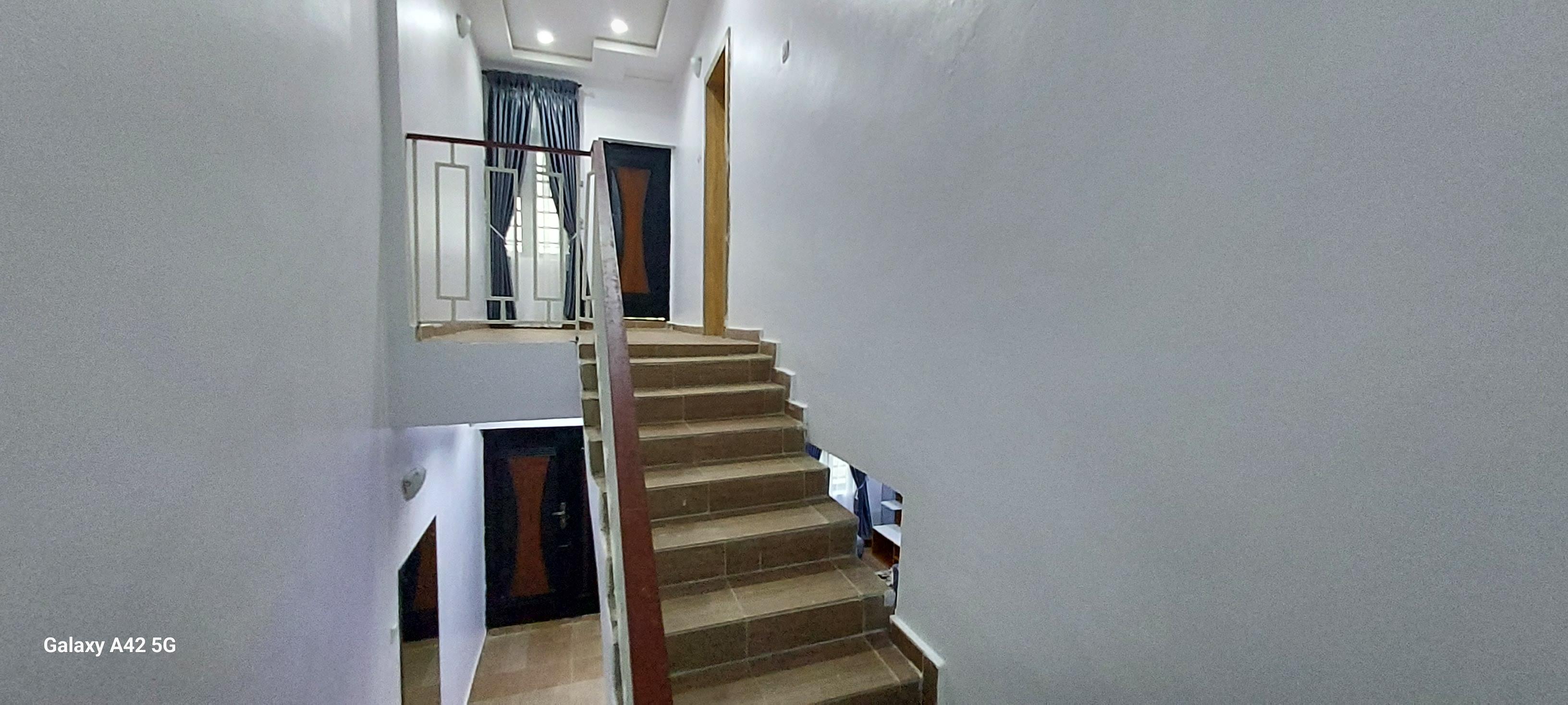 LUXURIOUS DUPLEX APARTMENTS photo 4