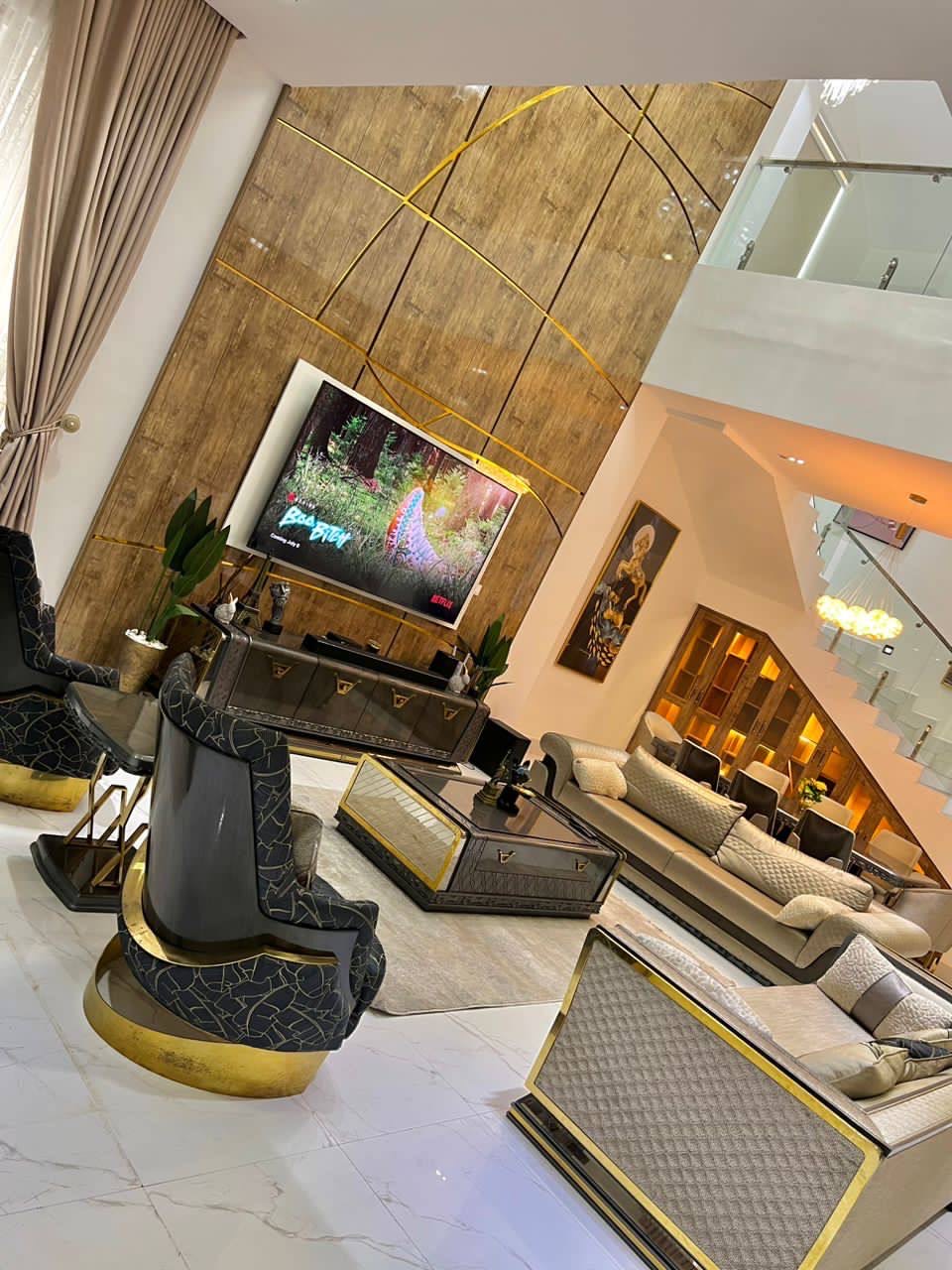 LUXE 5-Bedroom DUPLEX IN LEKKI, PHASE ONE photo 2