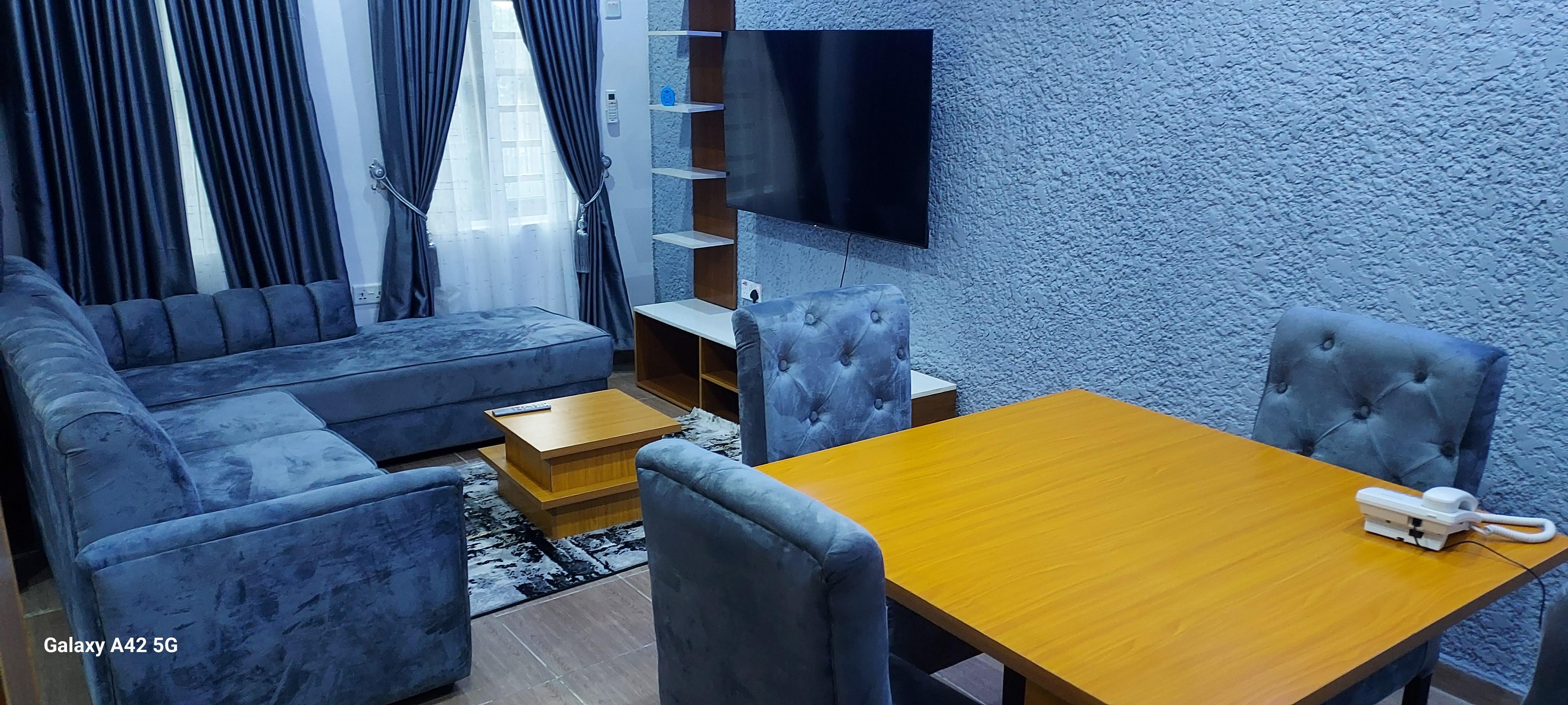 LUXURIOUS DUPLEX APARTMENTS