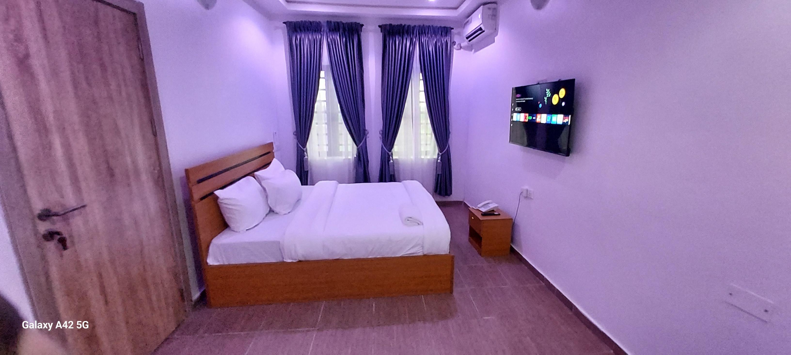 LUXURIOUS DUPLEX APARTMENTS photo 2