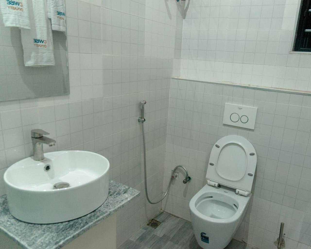 Isanlu Grand Suite photo 8