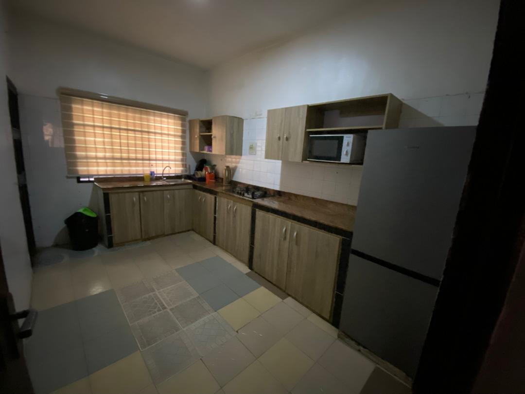 3bed Apartment photo 4