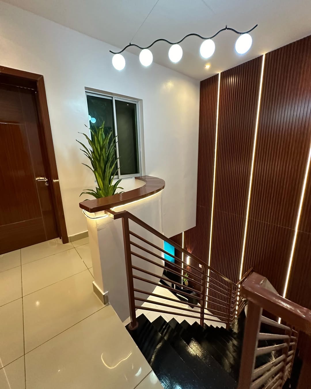 Santa Maria. My *Luxury 2 bedroom Maisonette* with ps5, swimming pool, gym,snooker board, table tennis is available for bookings photo 10