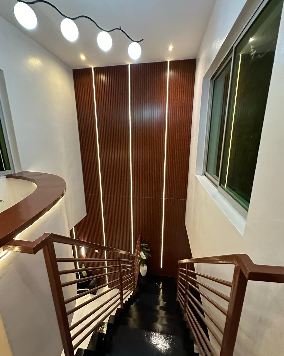 Santa Maria. My *Luxury 2 bedroom Maisonette* with ps5, swimming pool, gym,snooker board, table tennis is available for bookings photo 13