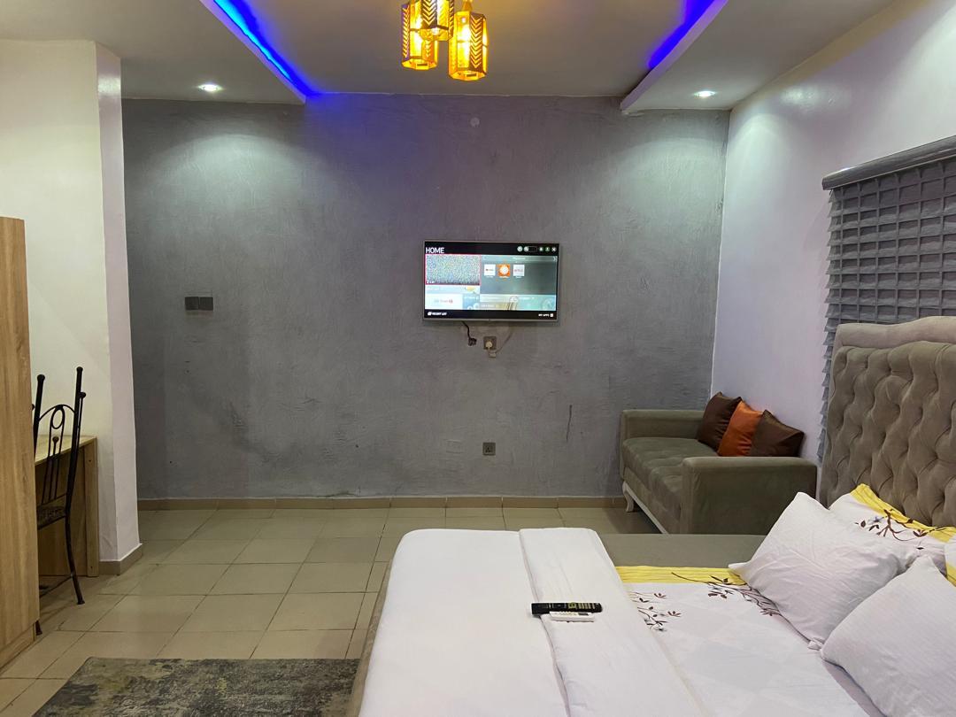3bed Apartment photo 6